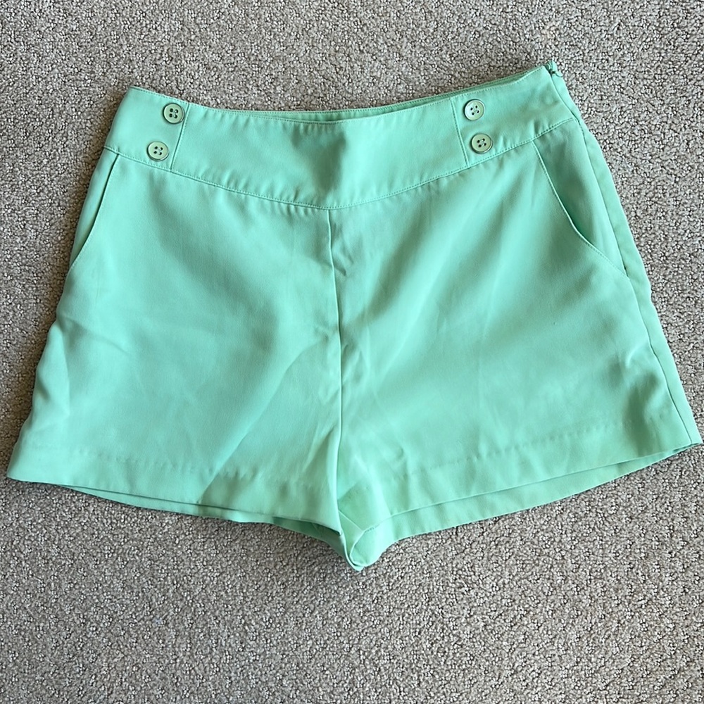 Super cute mint green shorts